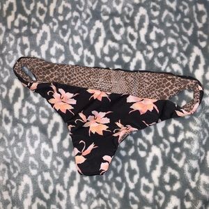 Acacia Waikoloa Bottoms Small